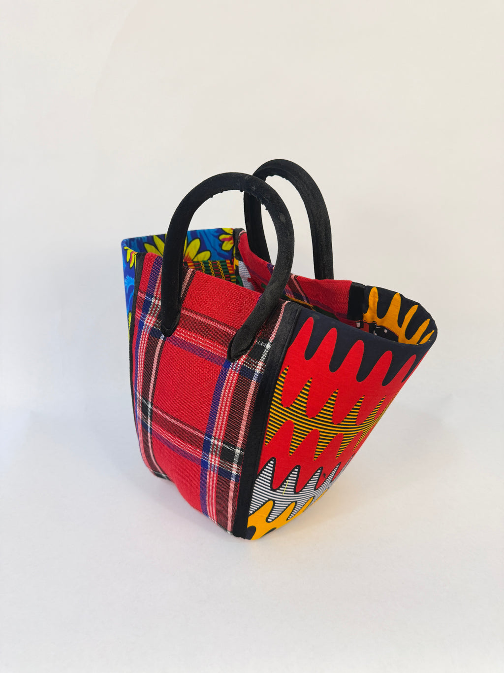 Pembe Tote - Red Maasai BL/V