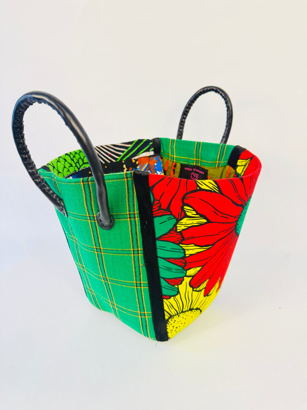 Pembe Tote - Green Maasai BL/L