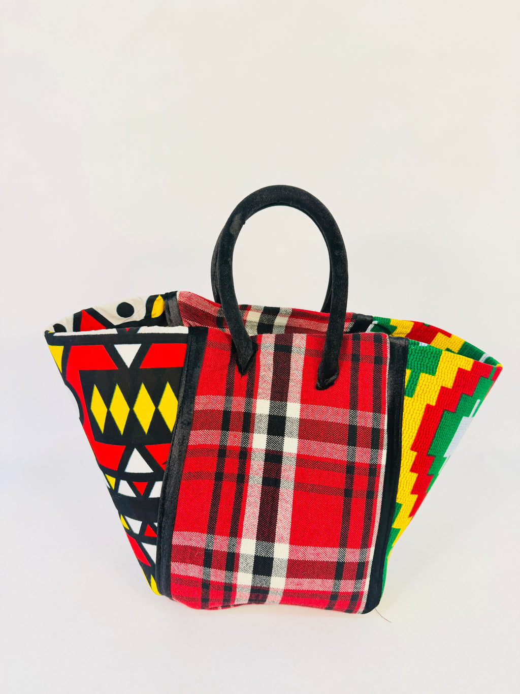 Pembe Tote - Red Maasai BL/V
