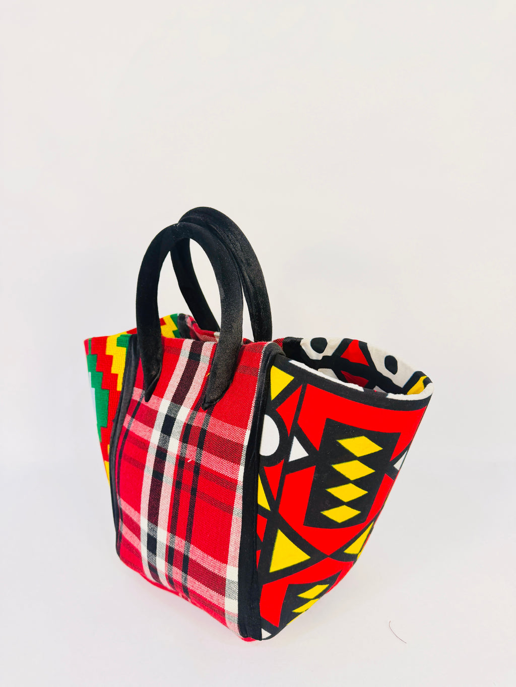 Pembe Tote - Red Maasai BL/V