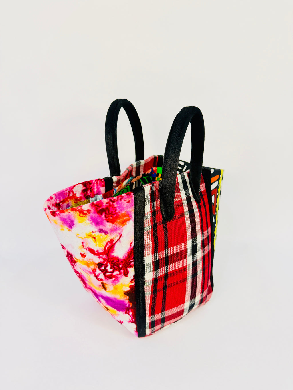 Pembe Tote - Red Maasai BL/V