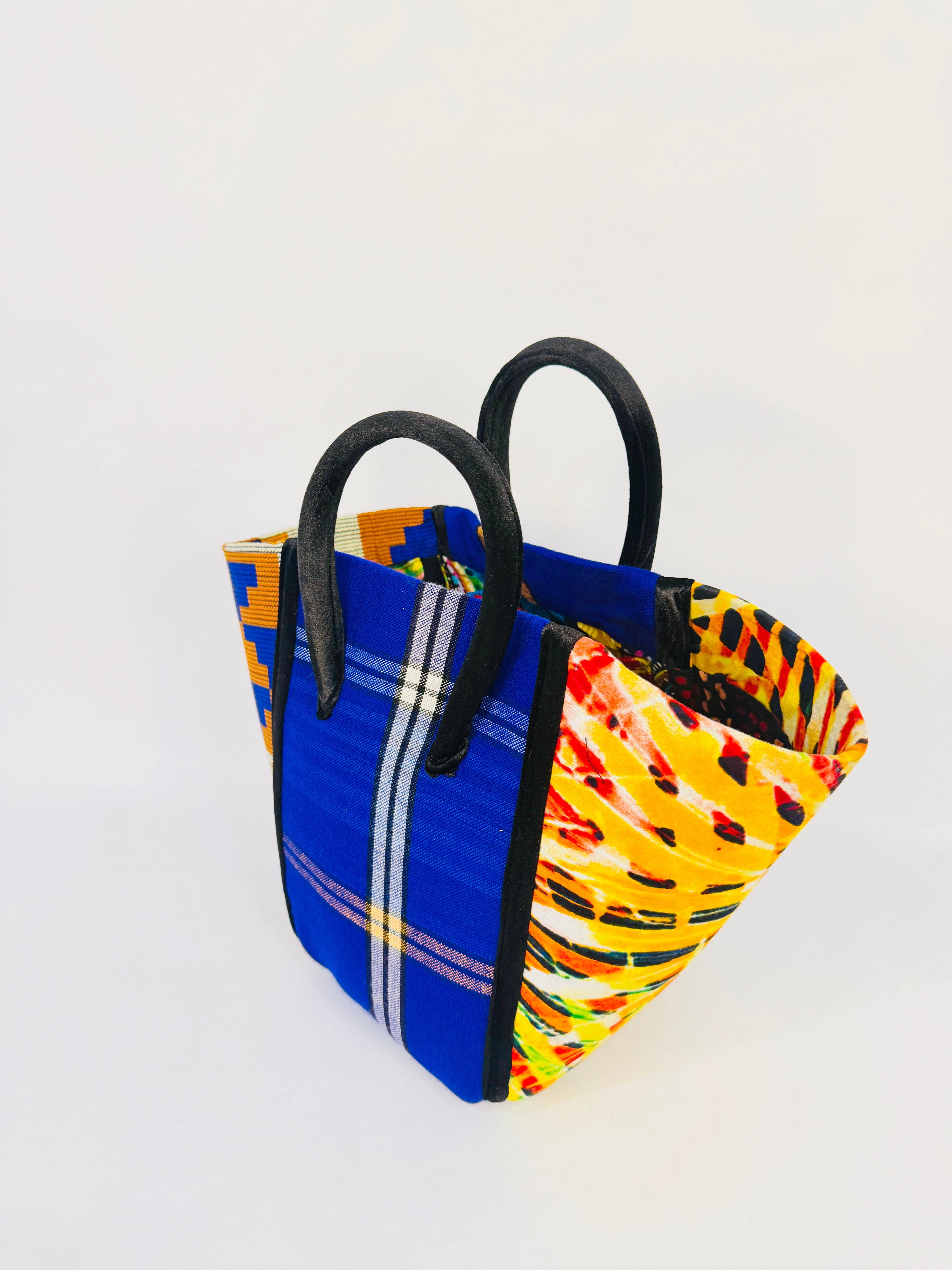 Pembe Tote - Blue Maasai BL/V
