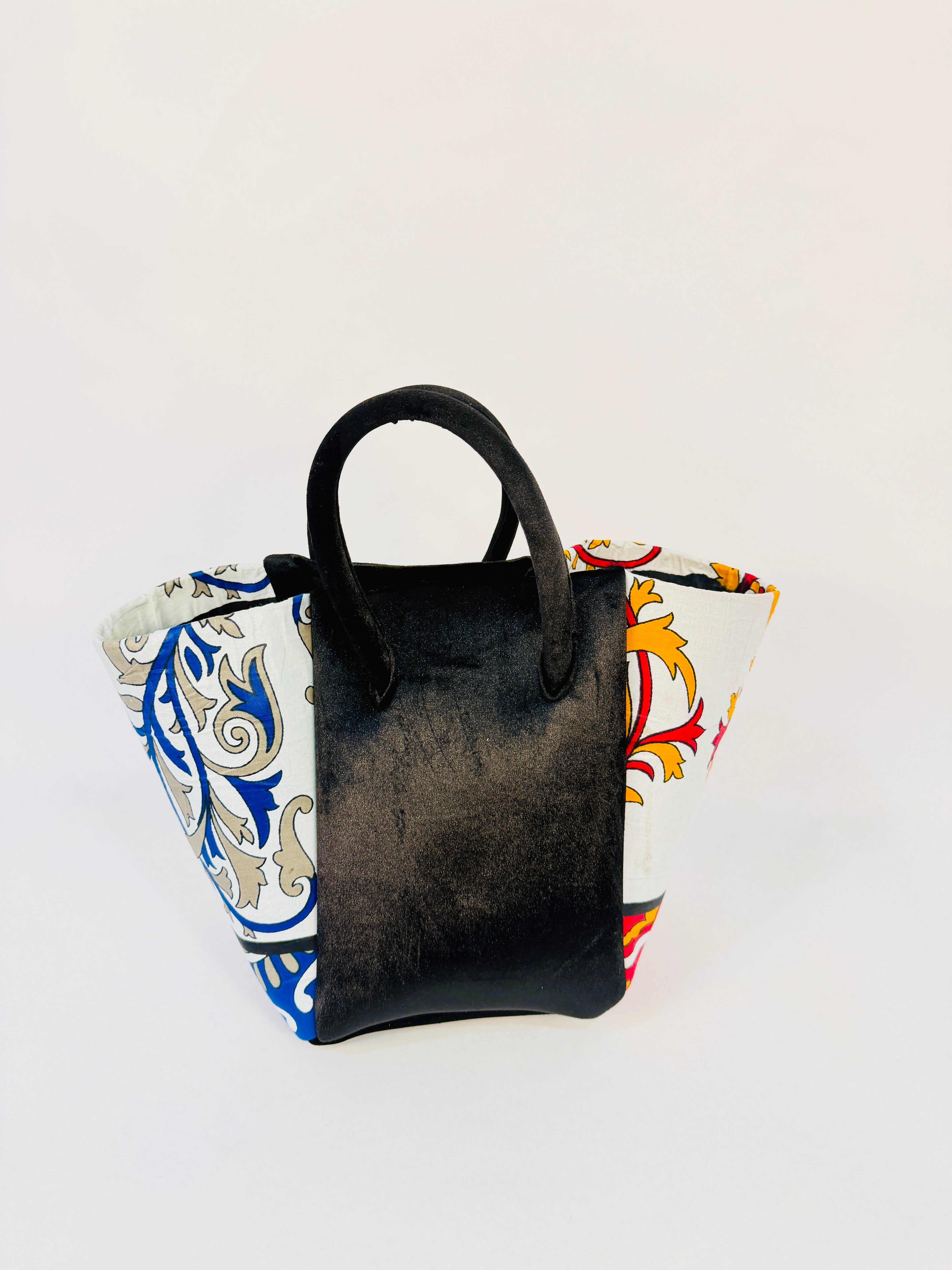 Pembe Tote - Velvet Noir Heritage BL/V