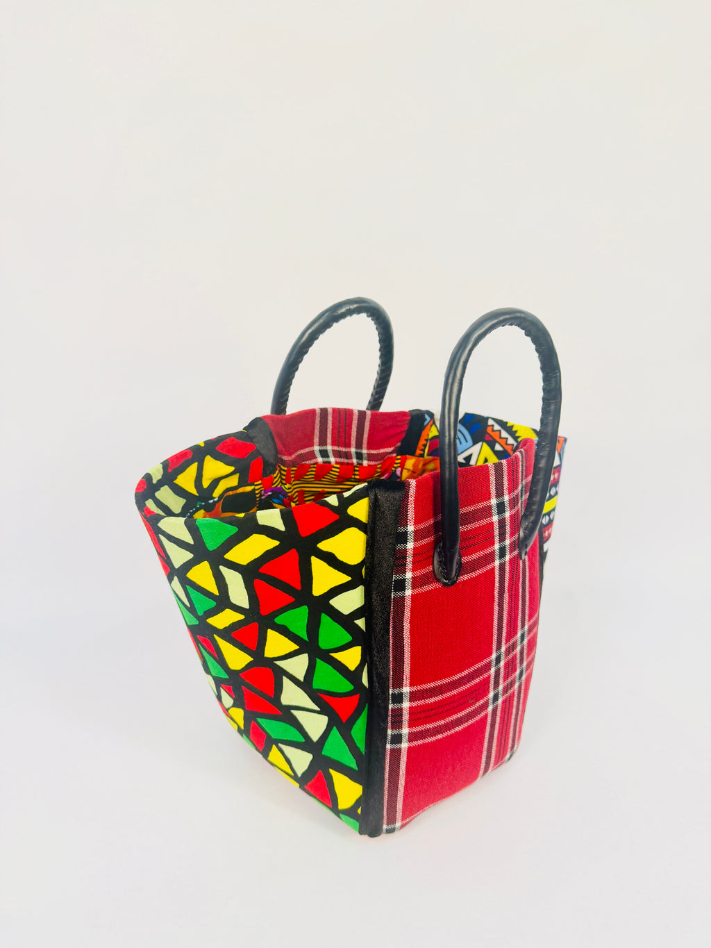 Pembe Tote - Red Maasai BL/L