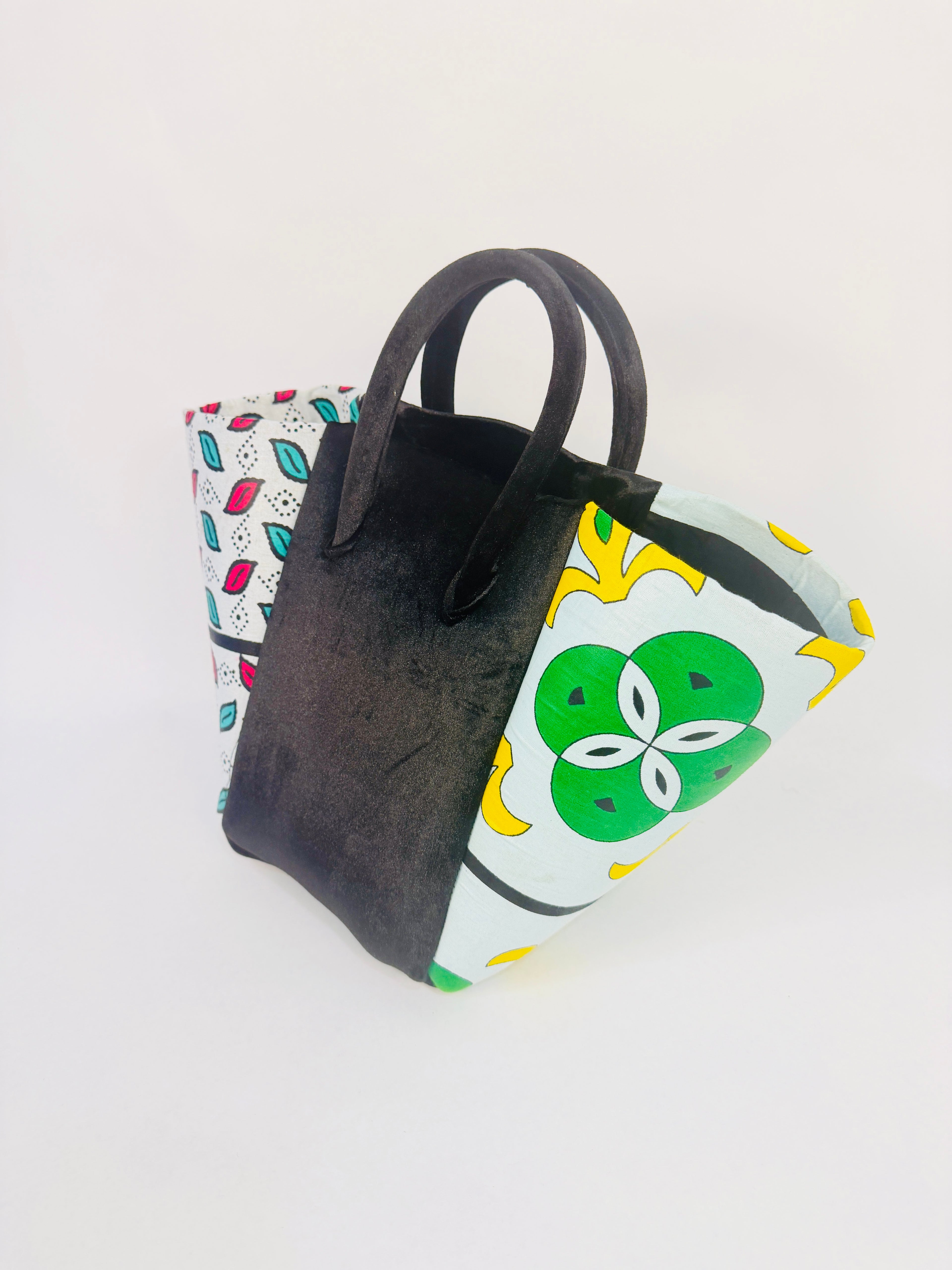Pembe Tote - Velvet Noir Heritage BL/V