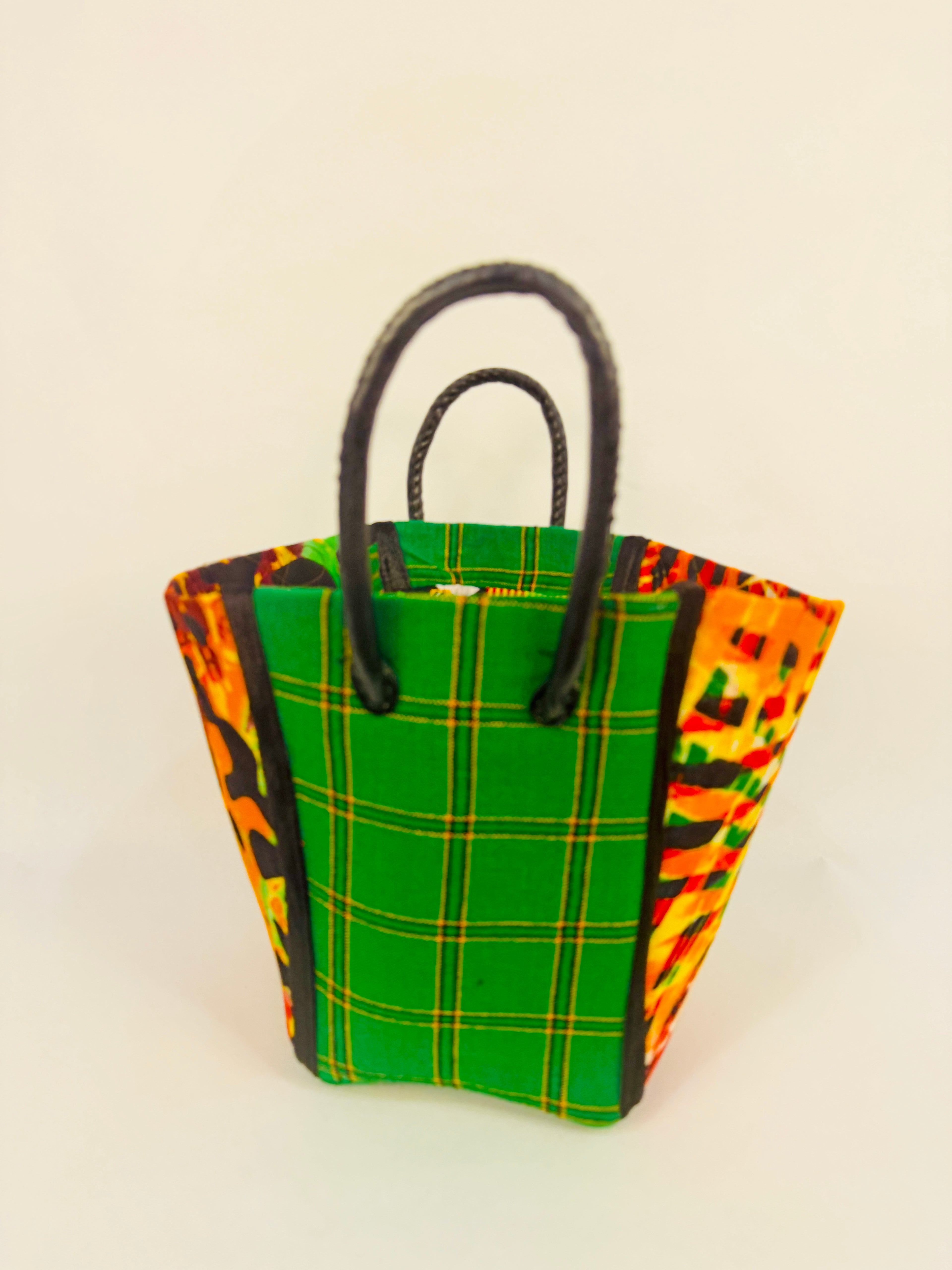 Pembe Tote- Green Maasai BL/L