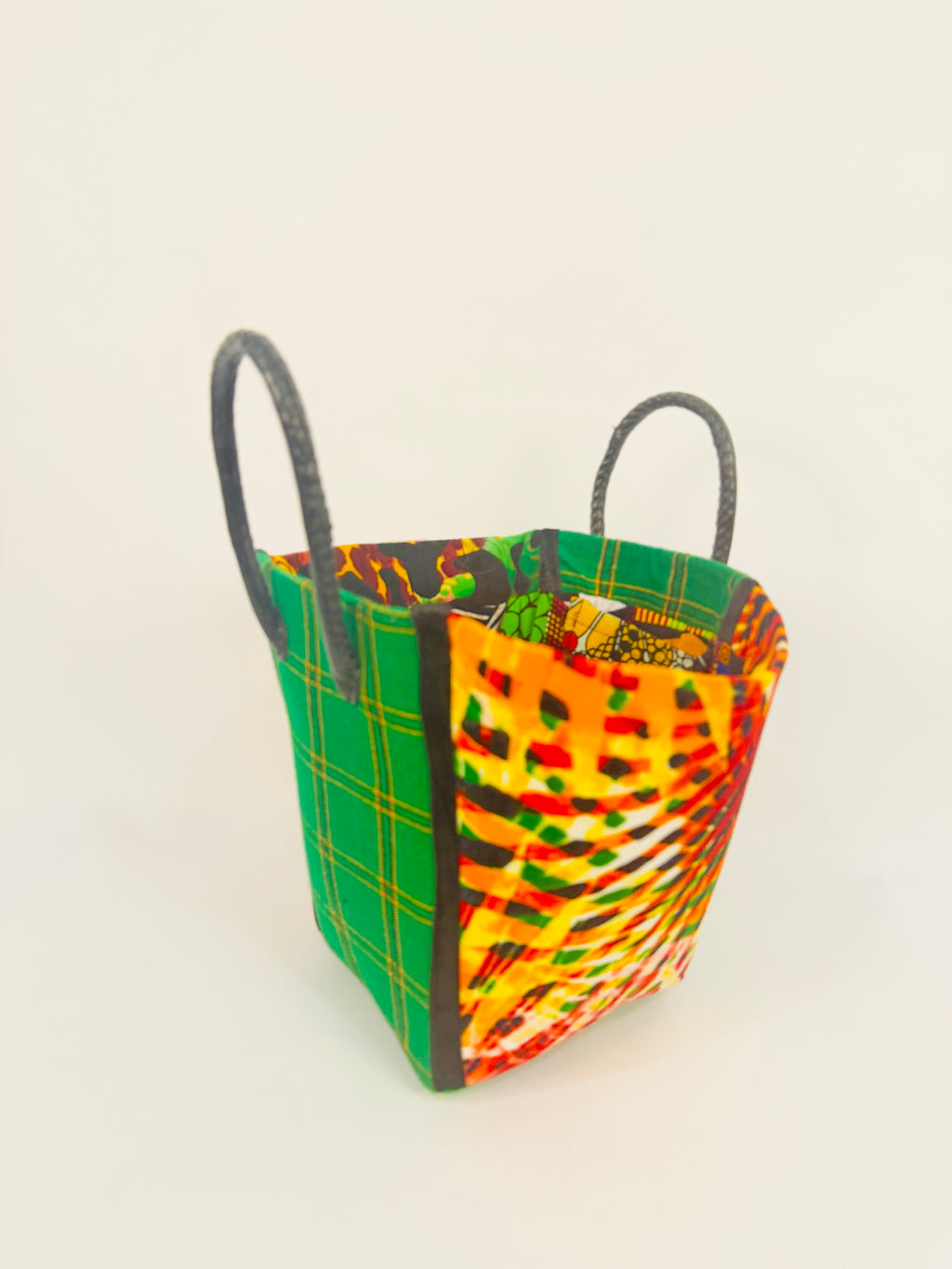 Pembe Tote- Green Maasai BL/L