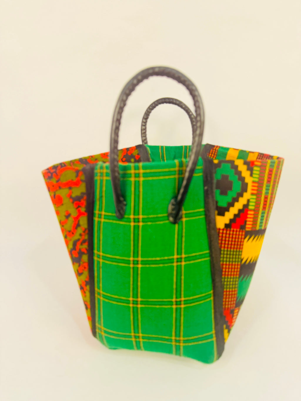 Pembe Tote- Green Maasai BL/L