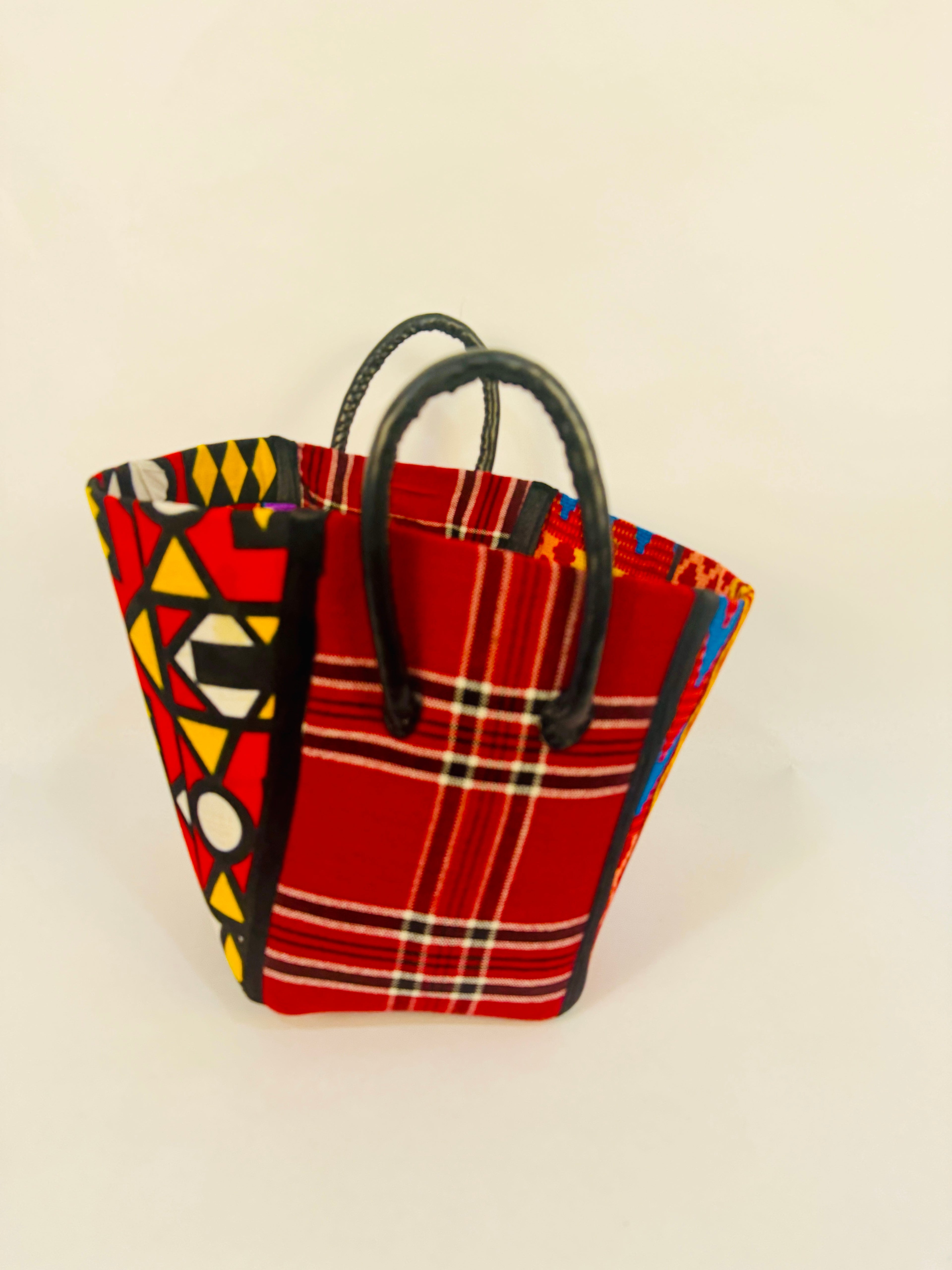 Pembe Tote - Red Maasai BL/L